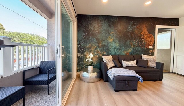 Bay View Beach Oasis | 2 King Beds