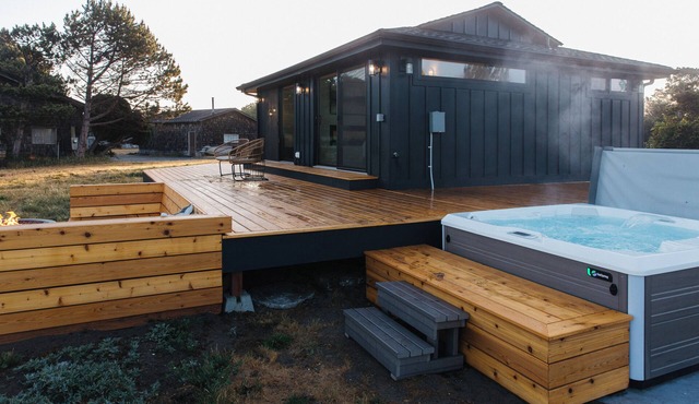 Beachfront Hot Tub Escape for Two