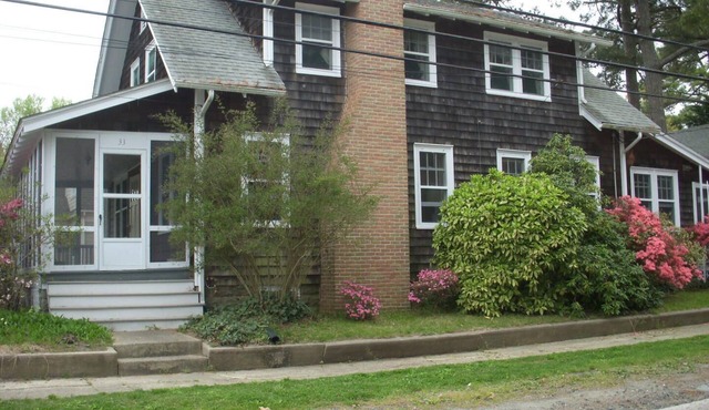 Charming 4-BDR Cottage Just 1 Block from the Beach with A/C & Screened Porches