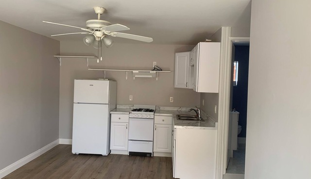 Great Studio walking distance to SoFi and Intuit Dome
