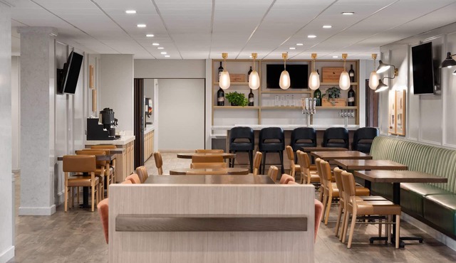 La Quinta Inn & Suites by Wyndham Paso Robles