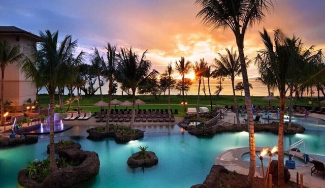 Oceanfront Thanksgiving in Paradise 3-bedroom suite at Westin Nanea Ocean Villa