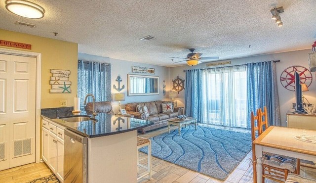 Oceanview Paradise: Relaxing 2-Bedroom Condo in Surfside Beach