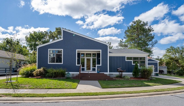 PRIVATE OASIS IN REHOBOTH BEACH - 228 Country Club Drive