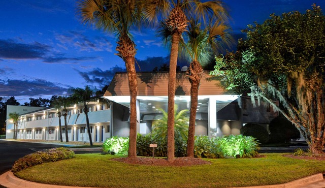 Studio 6 Extended Stay - Jacksonville, FL - Baymeadows