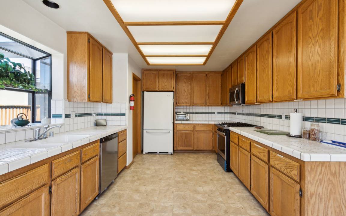Photo of Kitchen in Tahoe Keys
