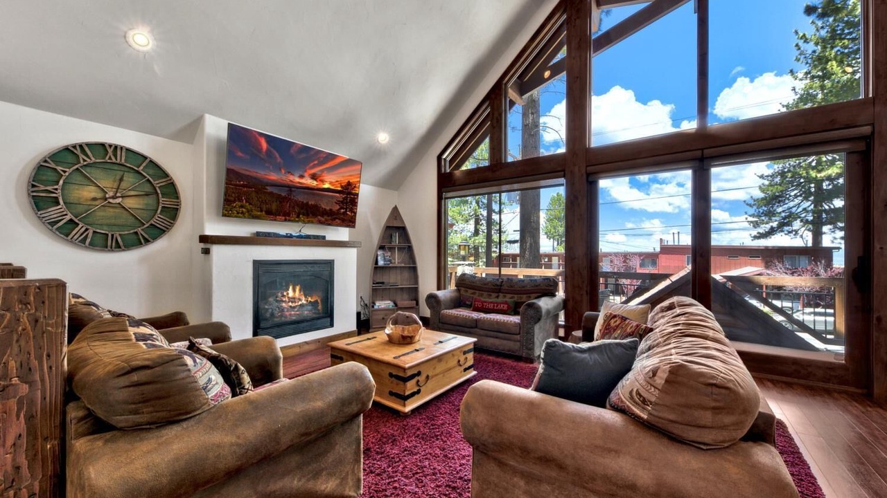 Photo of Livingroom in Al Tahoe