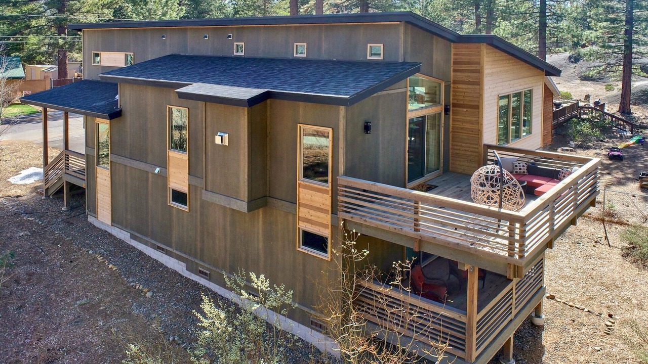 Photo of Outdoor in Mountain View Estates