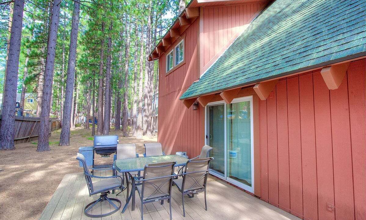 Photo of Outdoor in Black Bart