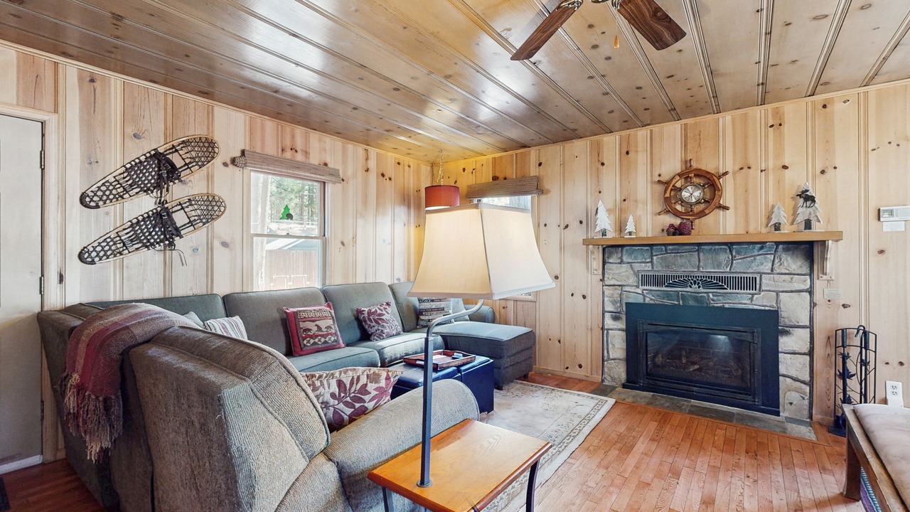 Photo of Livingroom in South Lake Tahoe