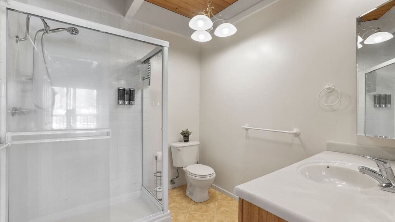 Photo of Bathroom in Tahoe Keys