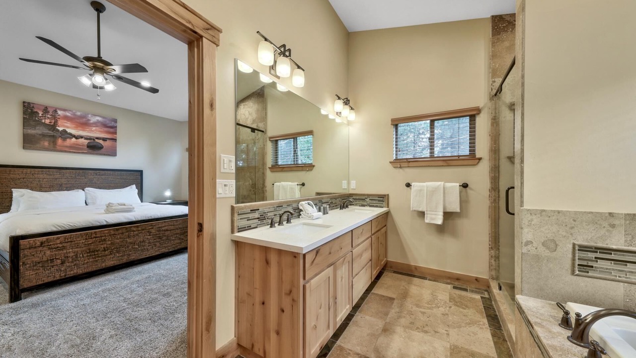 Photo of Bathroom in Pioneer Trail