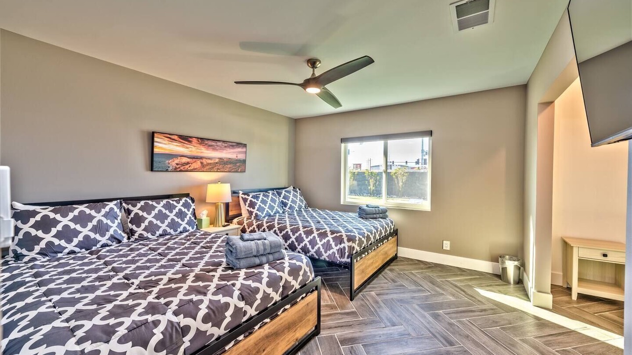 Photo of Bedroom in Enterprise