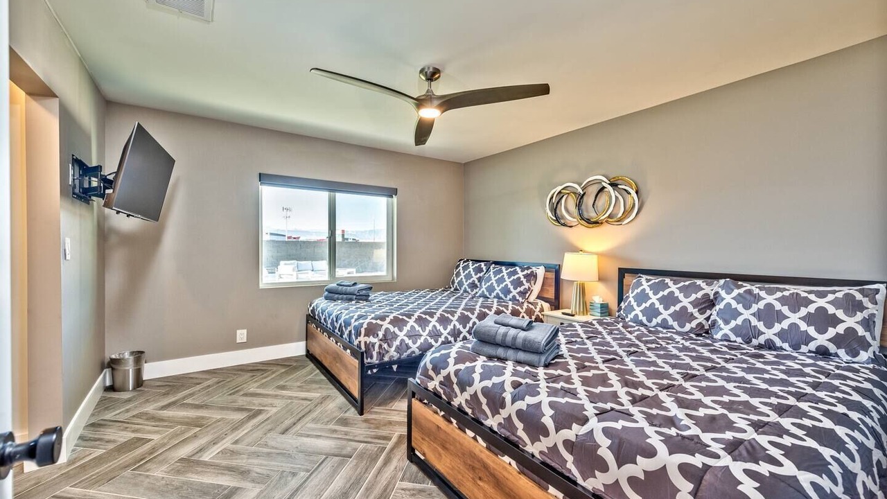 Photo of Bedroom in Enterprise