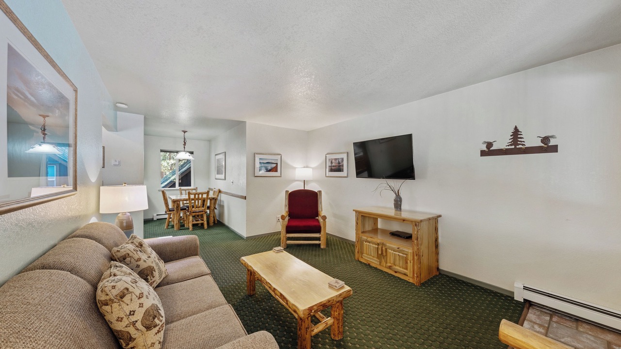 Photo of Livingroom in South Lake Tahoe